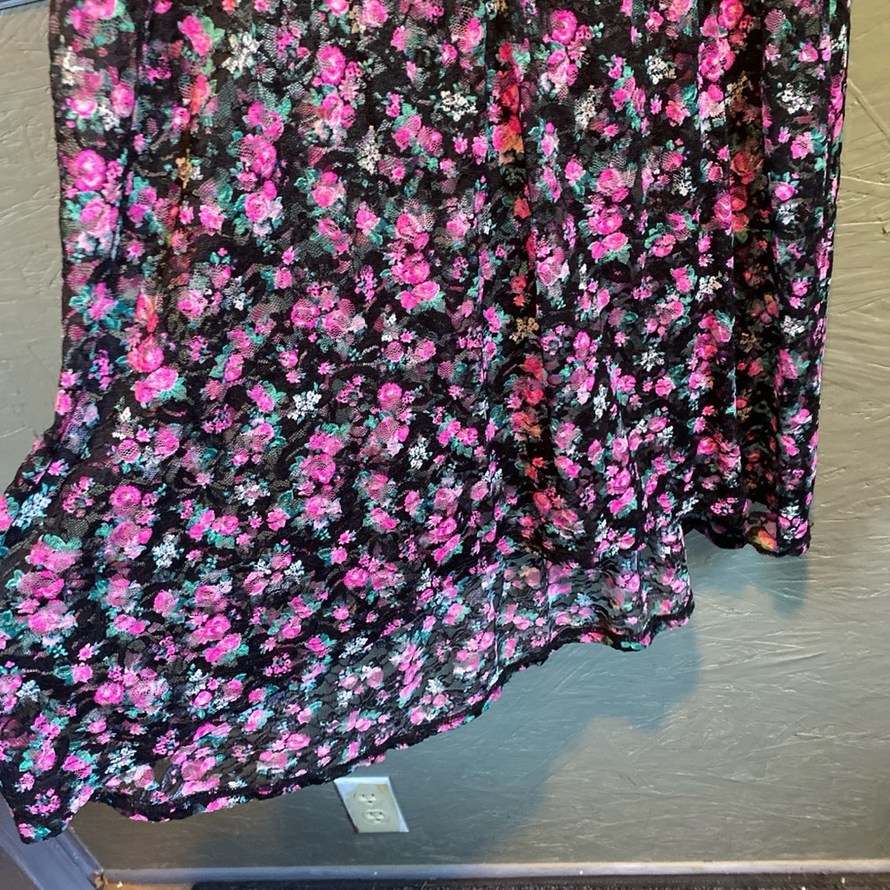 Torrid Lace Babydoll High Low Blouse - Picture 7 of 9